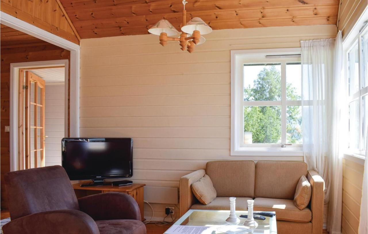 3 Bedroom Lovely Home In Vallavik Vangsbygd Bagian luar foto